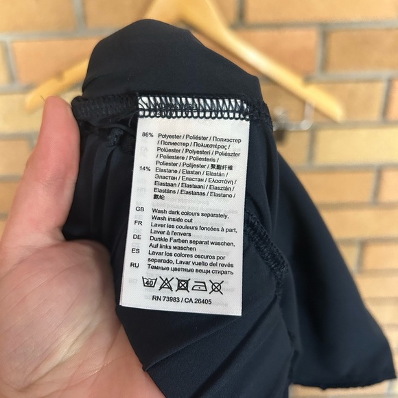 Helly Hansen Wide Leg Flowy Siren Culotte Pants Navy Blue Size Medium 34076-597 - Picture 5 of 7